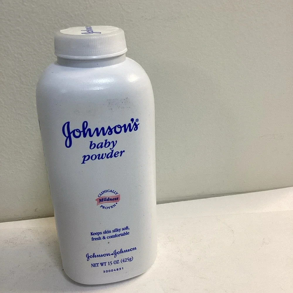 Johnson's Baby Powder Original Formula with Talc 15 oz - Sealed Discontinued